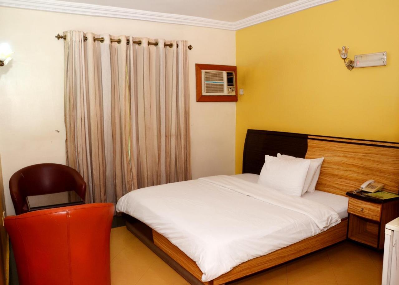 Terrace Green Hotels & Suite Lagos Extérieur photo